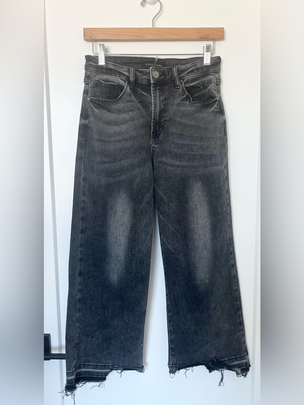 Risen Jeans Womens Size 5 /27 High Rise Cropped Wide Leg Faded Black Frayed Hem